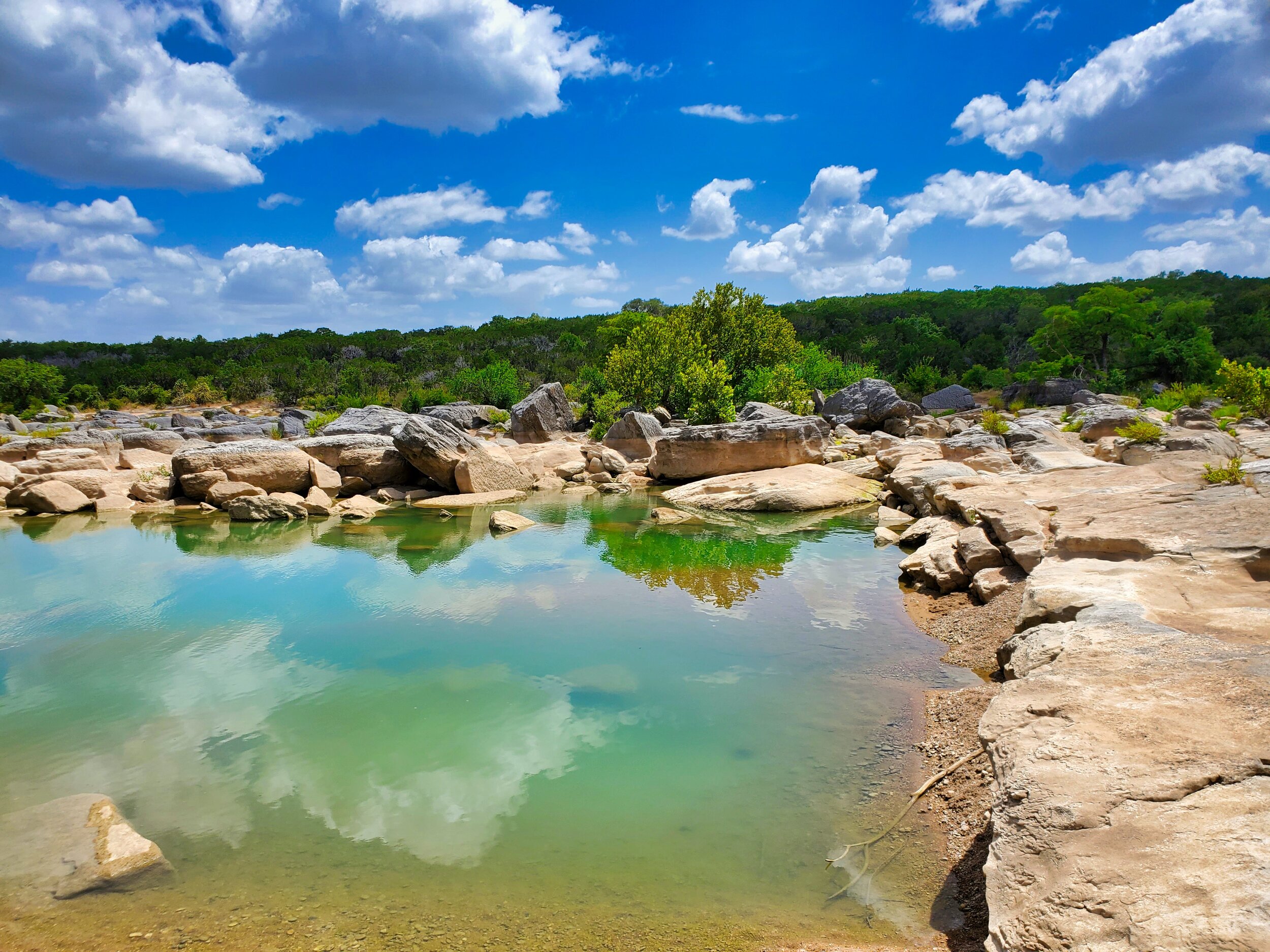 The Best Watering Holes in and Near Austin