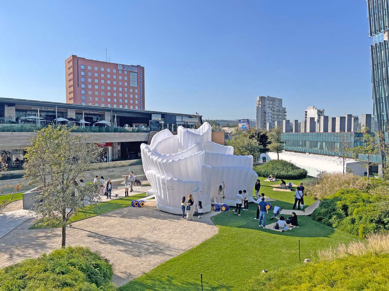 GuggenSITO V.3 — Eder Castillo