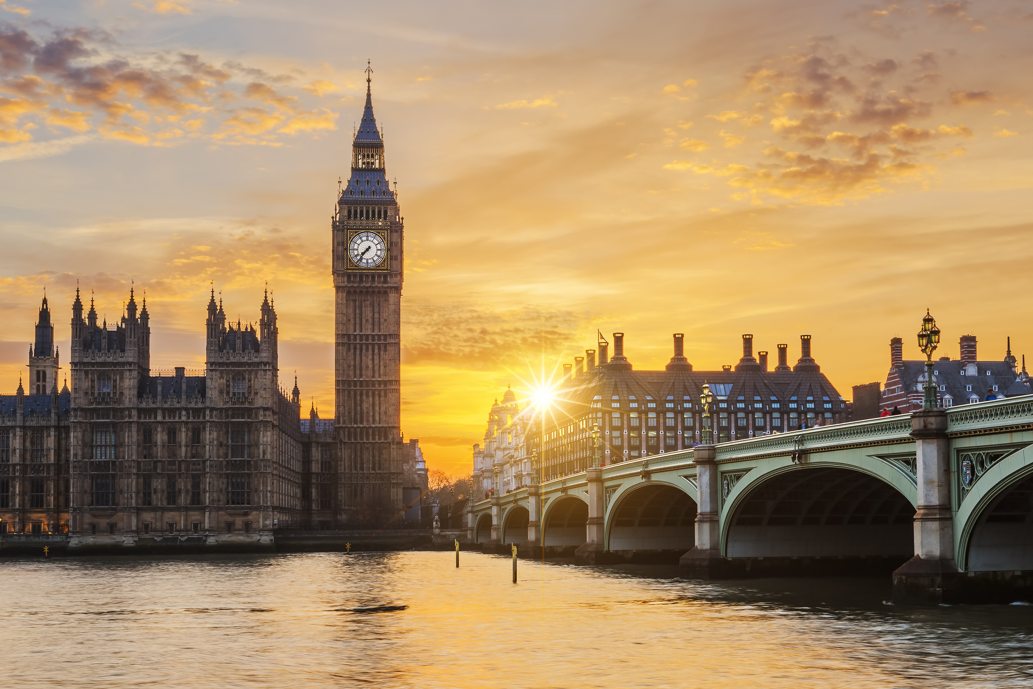 Luxury Winter Escape in London: Festive Elegance & Charm