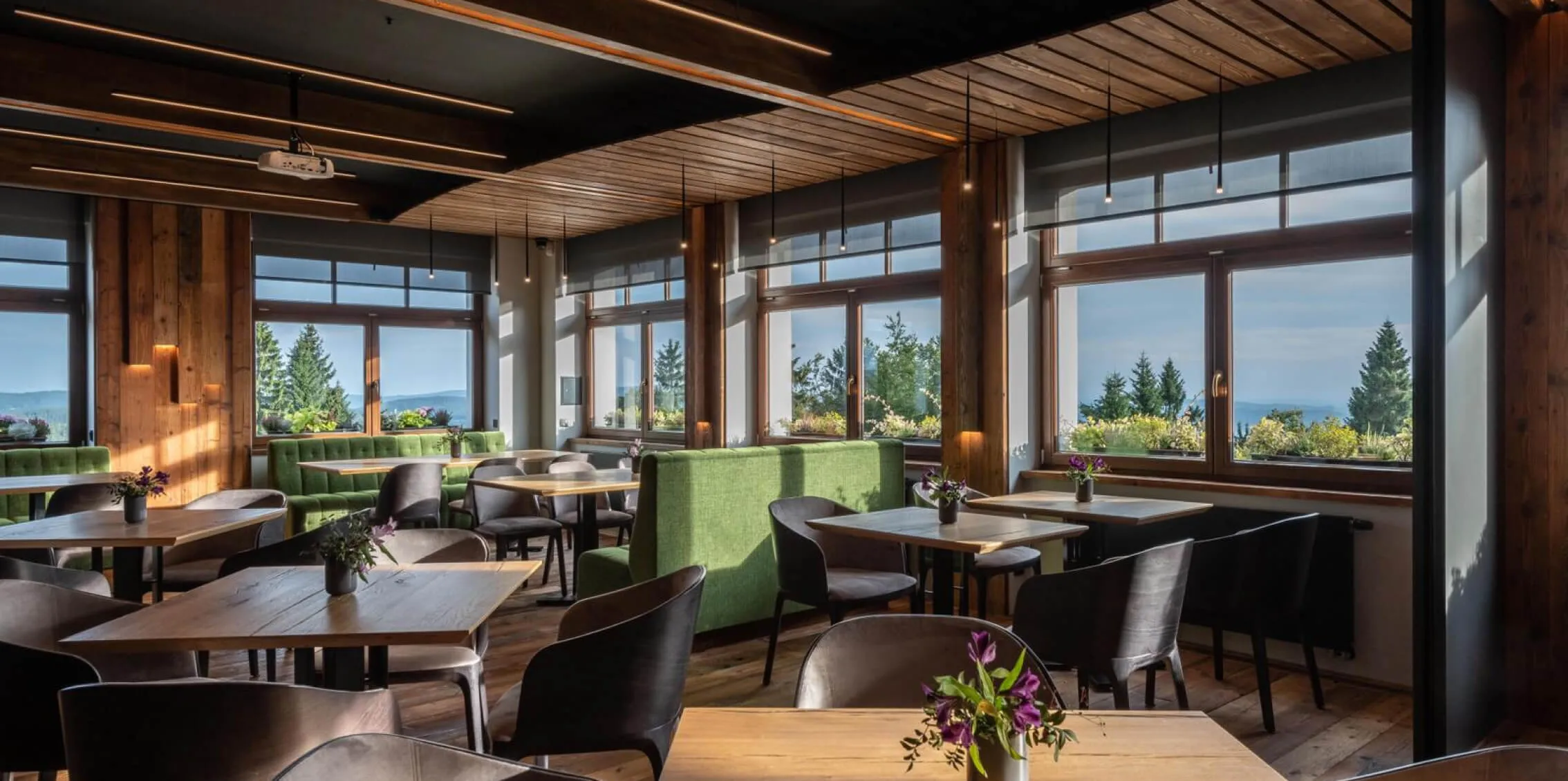 Miba Interior - Reference - Hotel Královka