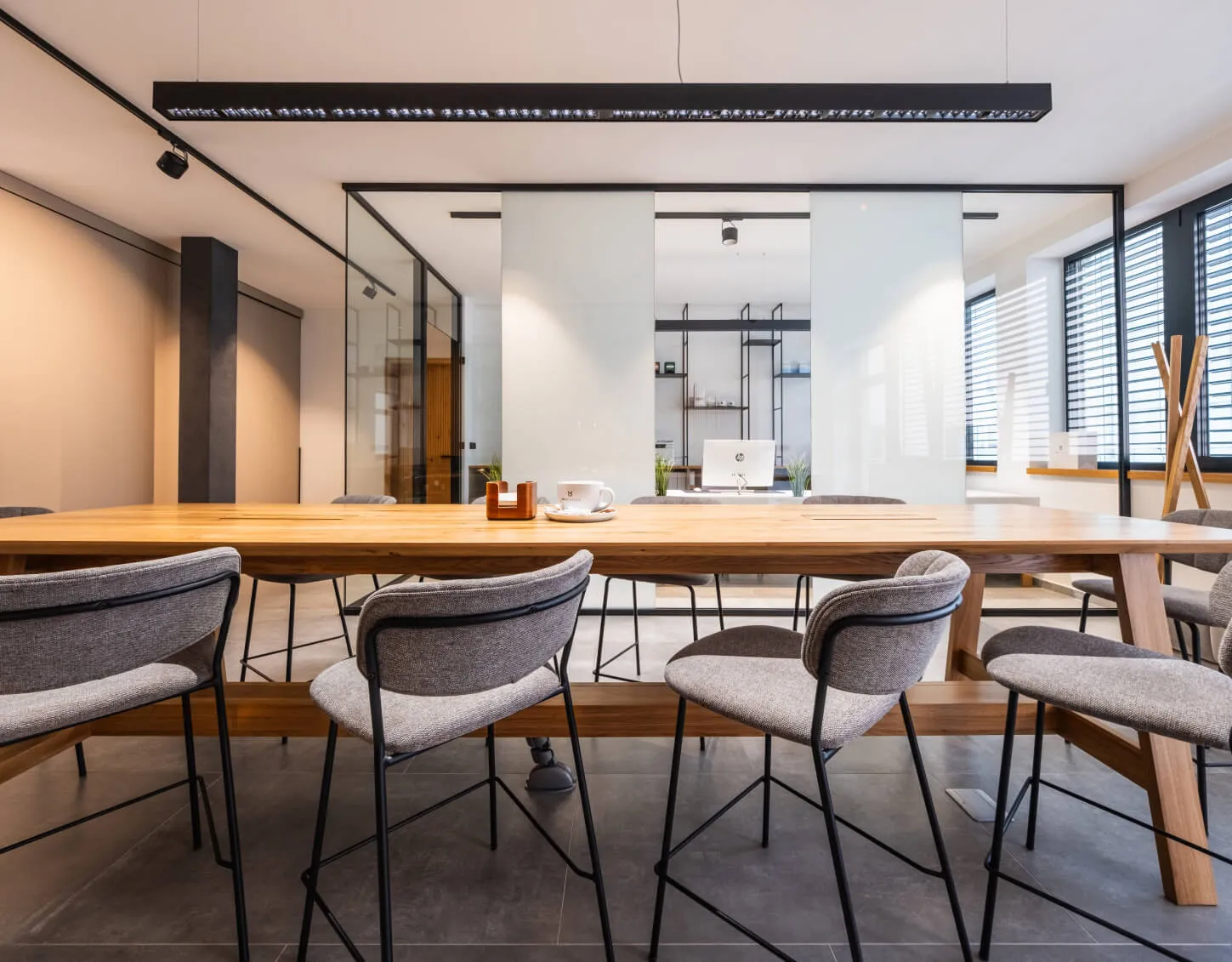 Miba Interior - Reference - Mia Coffee