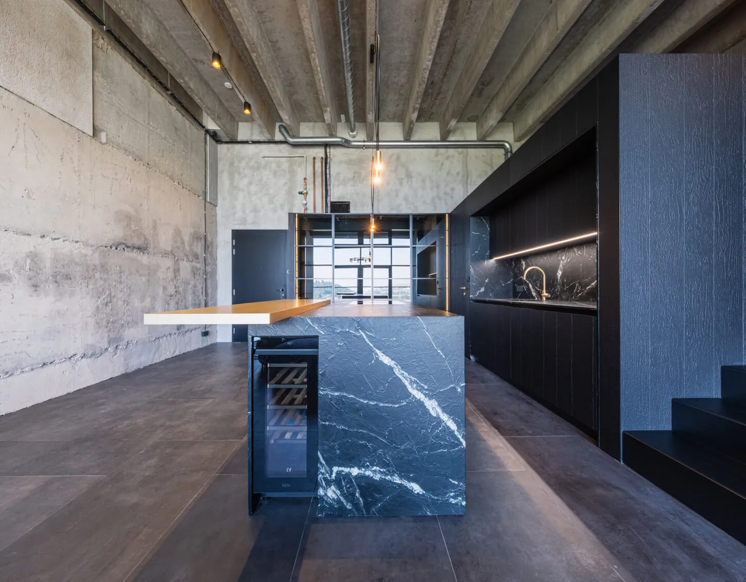 Miba Interior - Referenzen - Vanguard 954 