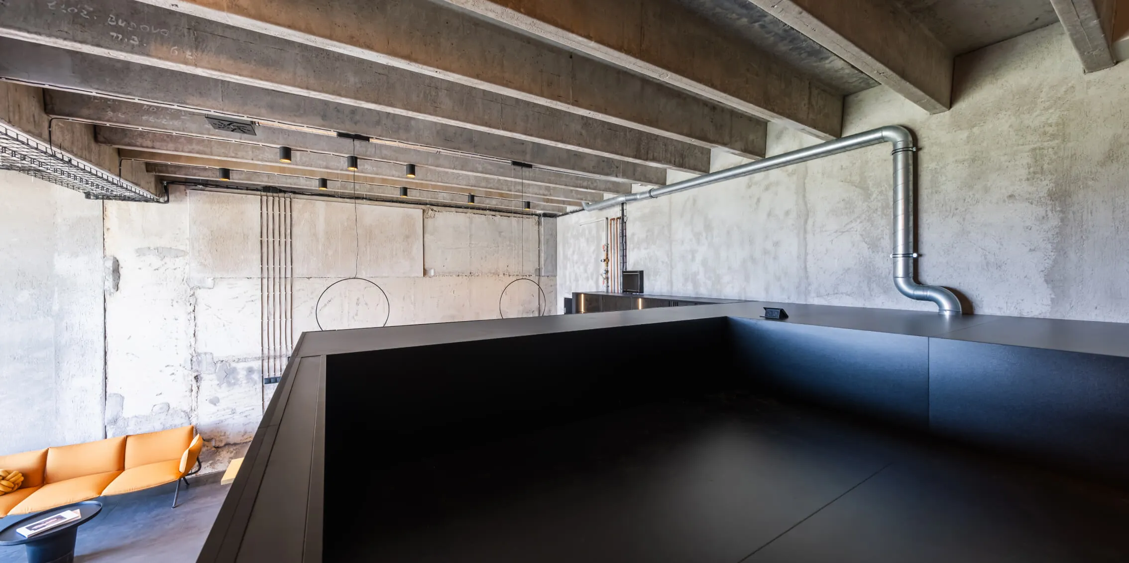 Miba Interior - Referenzen - Vanguard 954 