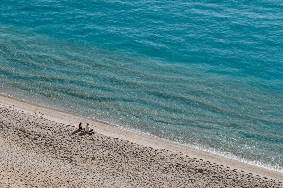Idyllischer Strand in Montenegro.