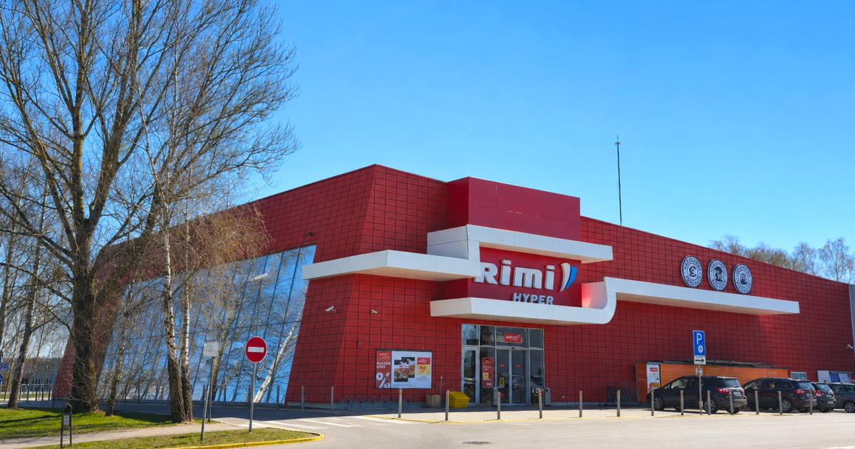 Two 200 kW EV charging stations open at Rimi in Palanga