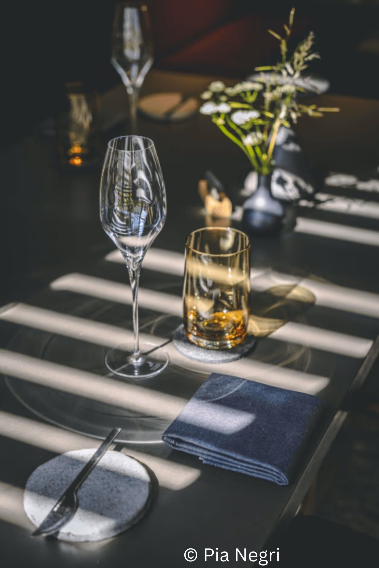 Gedeckter Tisch im Restaurant Rutz