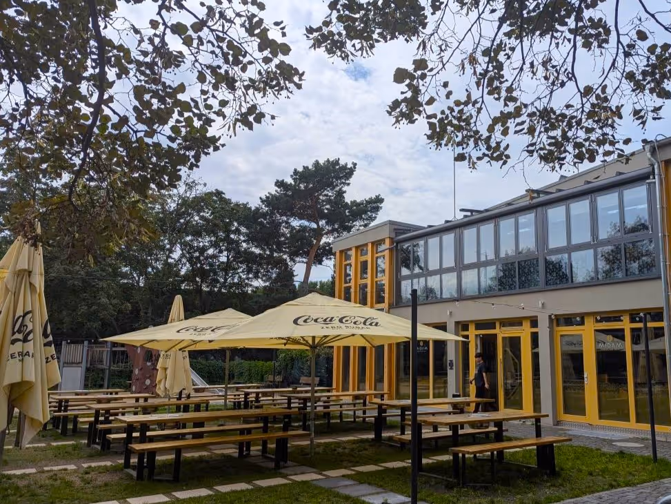 Außenbereich vom Midam