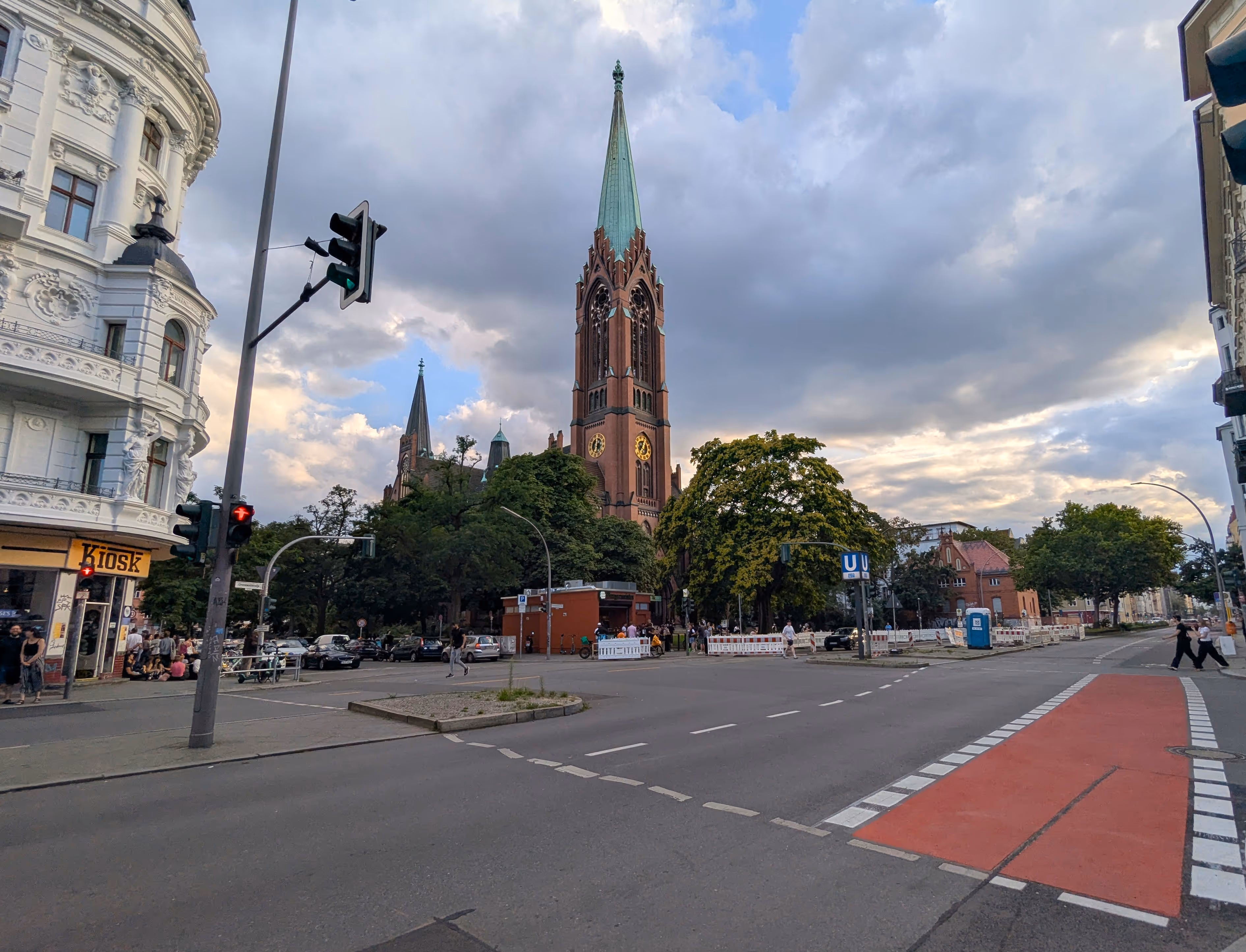 Kirche im Akazienkiez