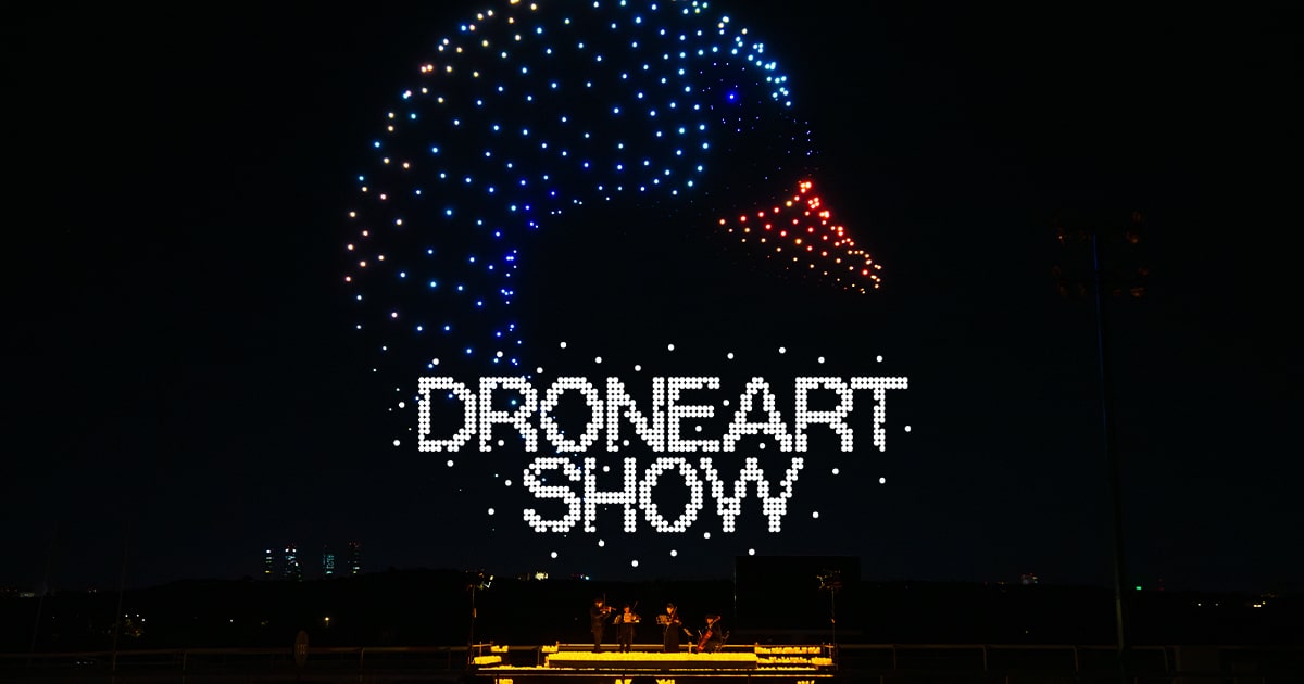 Bild von Dronenshow Schwanenkopf