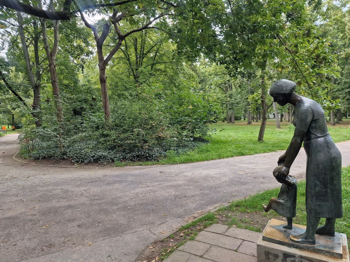 Statue im Stadtpark Lichtenberg