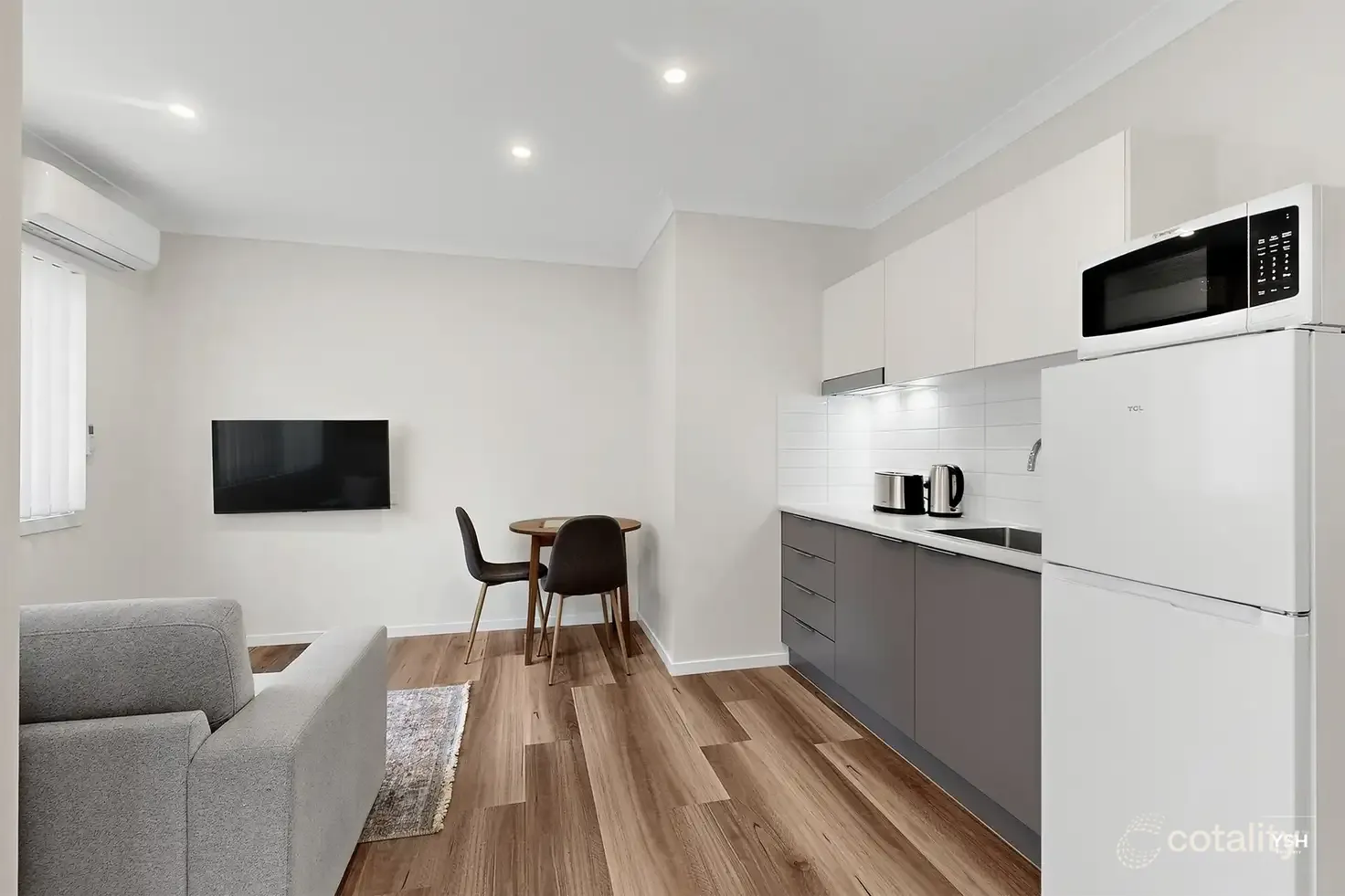 Project Board furnished apartment