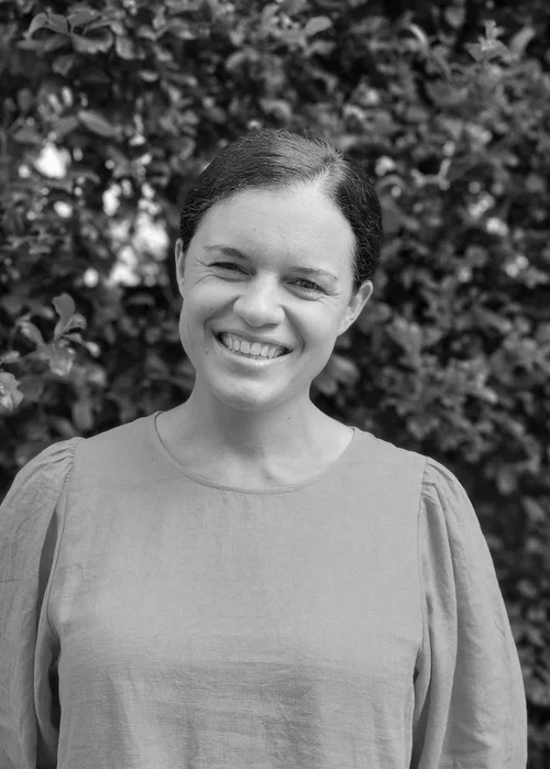 Dr Tania Macdonald