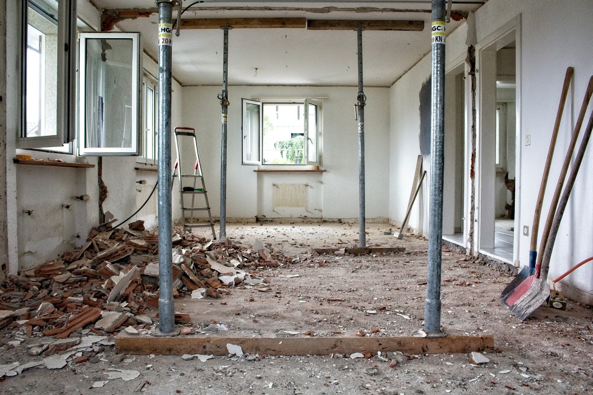 Renovation Work Inside Buildings: The Hidden Logistics Maze
