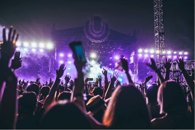 How Event Mobile Apps Are Transforming Conferences and Festivals