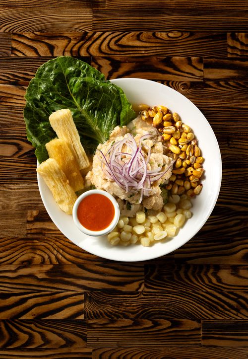 Ceviche Peruano
Fresh ingredients
Signature dishes