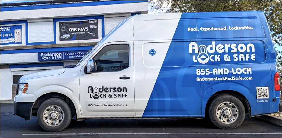 Before: Anderson Lock & Safe vehicle photograph showing the previous branding.