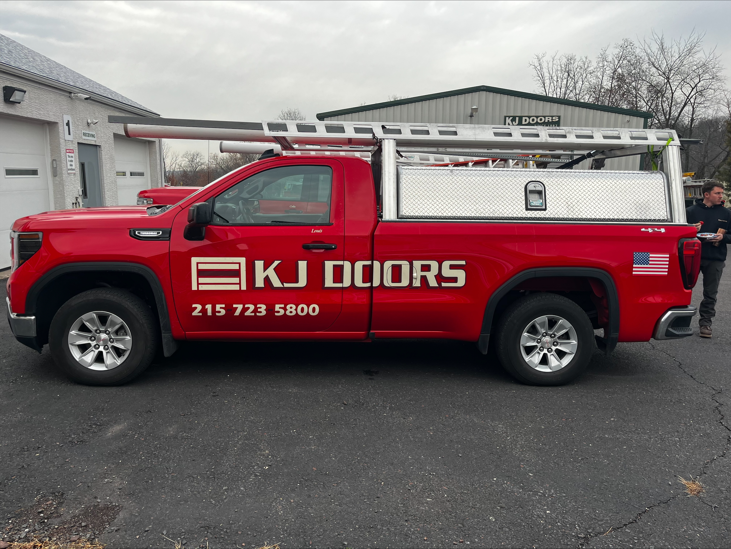 Before: original KJ Doors vehicle photograph.