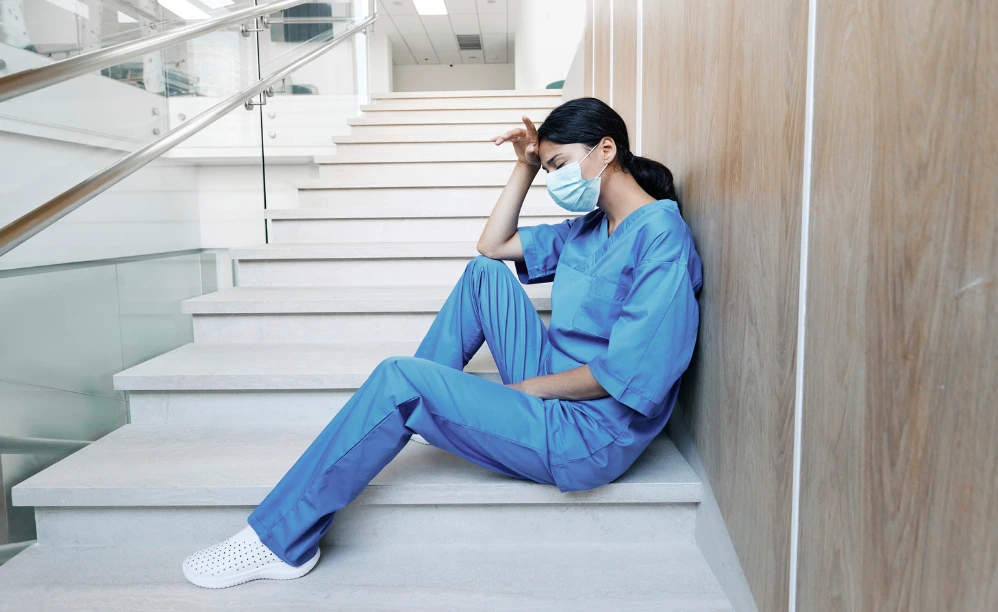 Article headline: federal leaders seek to protect front-line COVID-19 medical care workers and first responders