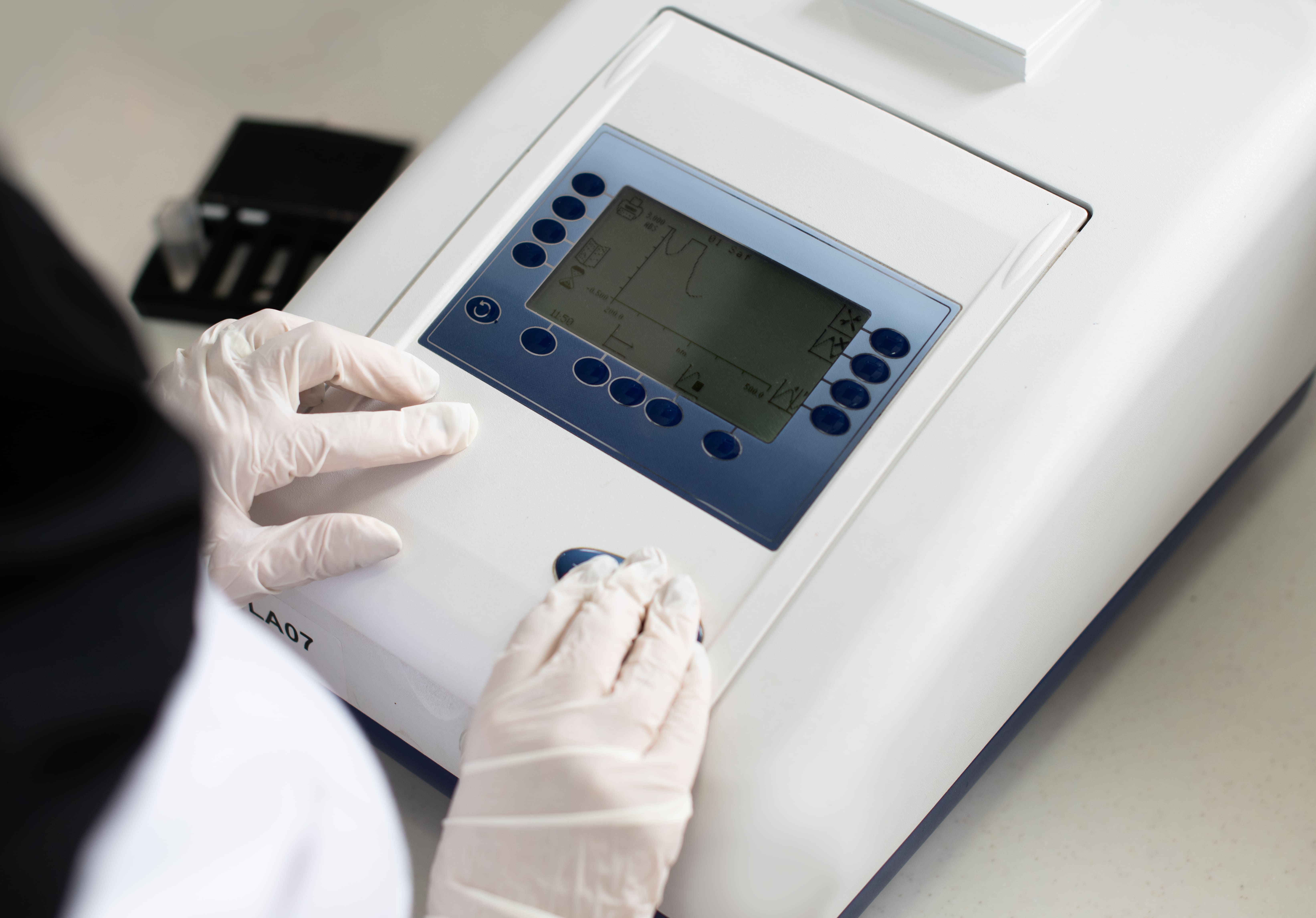 Crocin and picrocroin and safranal of saffron test in lab