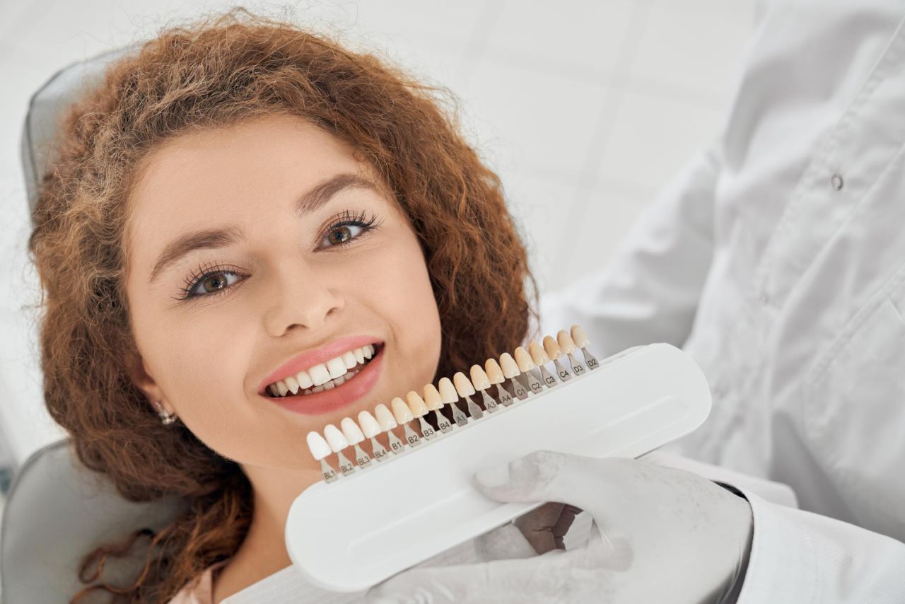 The Hidden Trust Problem in Veneers Marketing: Why Patients Struggle to Choose a Dentist
