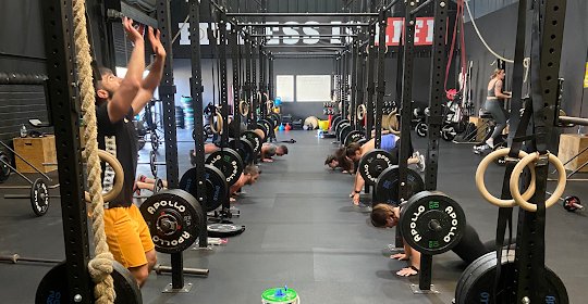 Same Class, Two Journeys: How Goals Shape Your CrossFit Experience