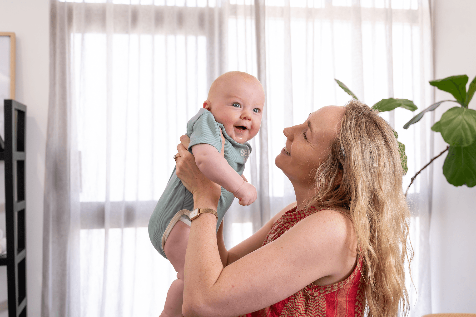 Postpartum hip pain can make everyday tasks harder than they need to be. Discover how a Myotherapist can assess the cause, reduce pain, improve mobility, and support your recovery after birth.
