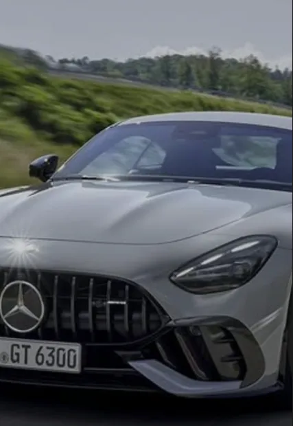 Mercedes Grise