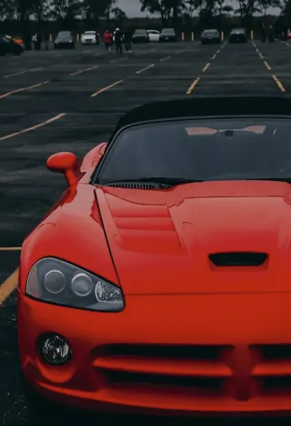 Voiture rouge sportive