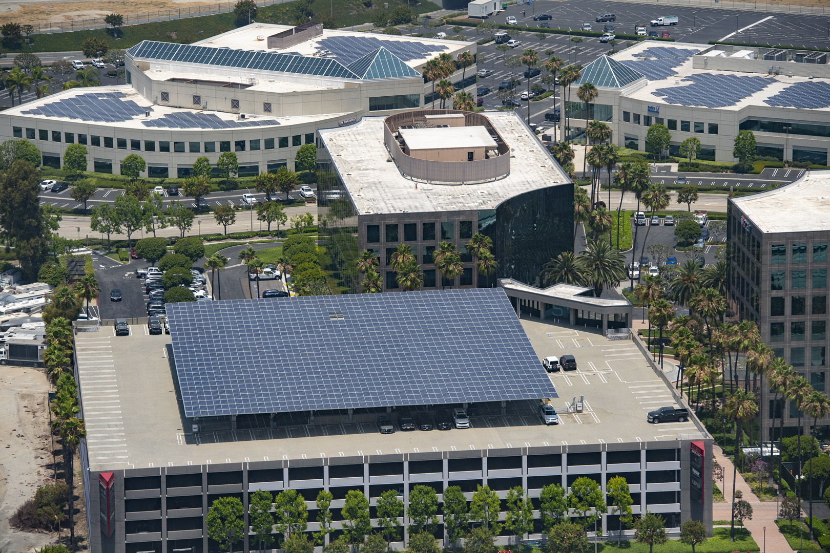 AERO Long Beach Garage — Black Bear Energy solar project