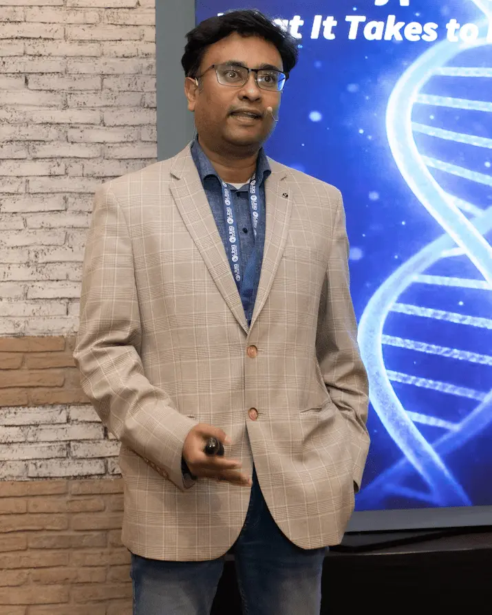 Photo of Debarshy Dey at the Pharma Meets AI conference