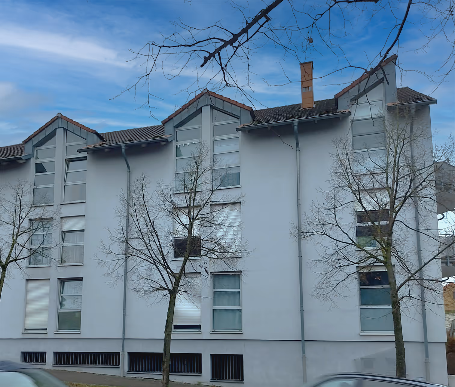 Mehrfamilienhaus