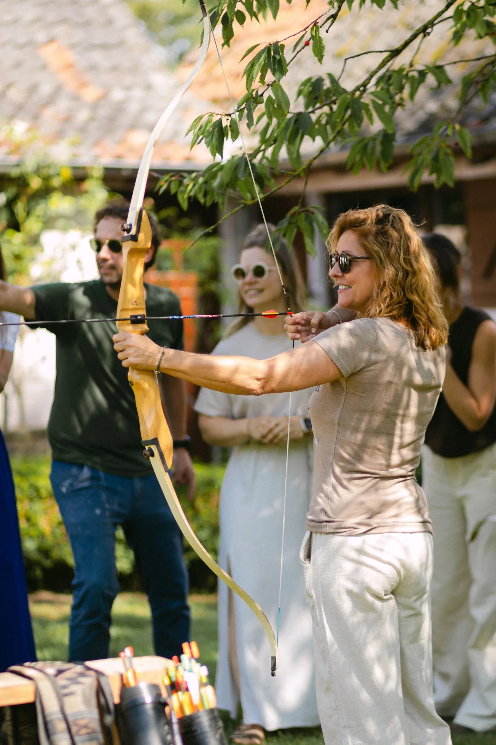 Team building Templiers : Sourires complices collaborateurs