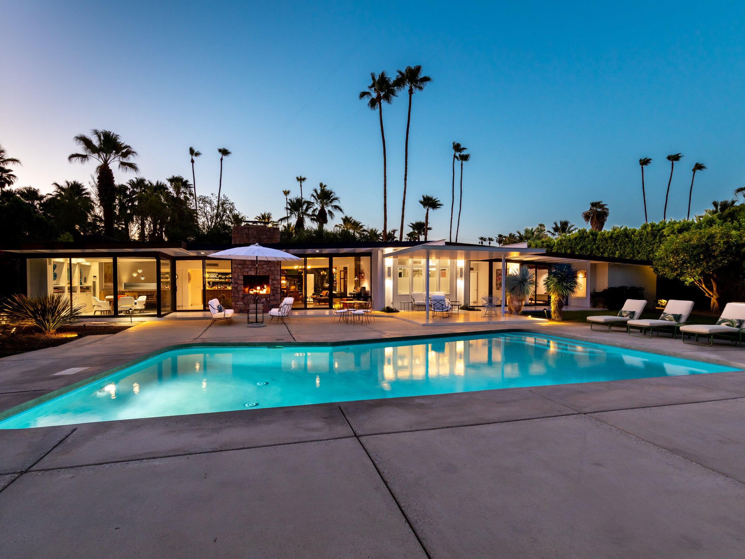 Kirk Douglas Estate
