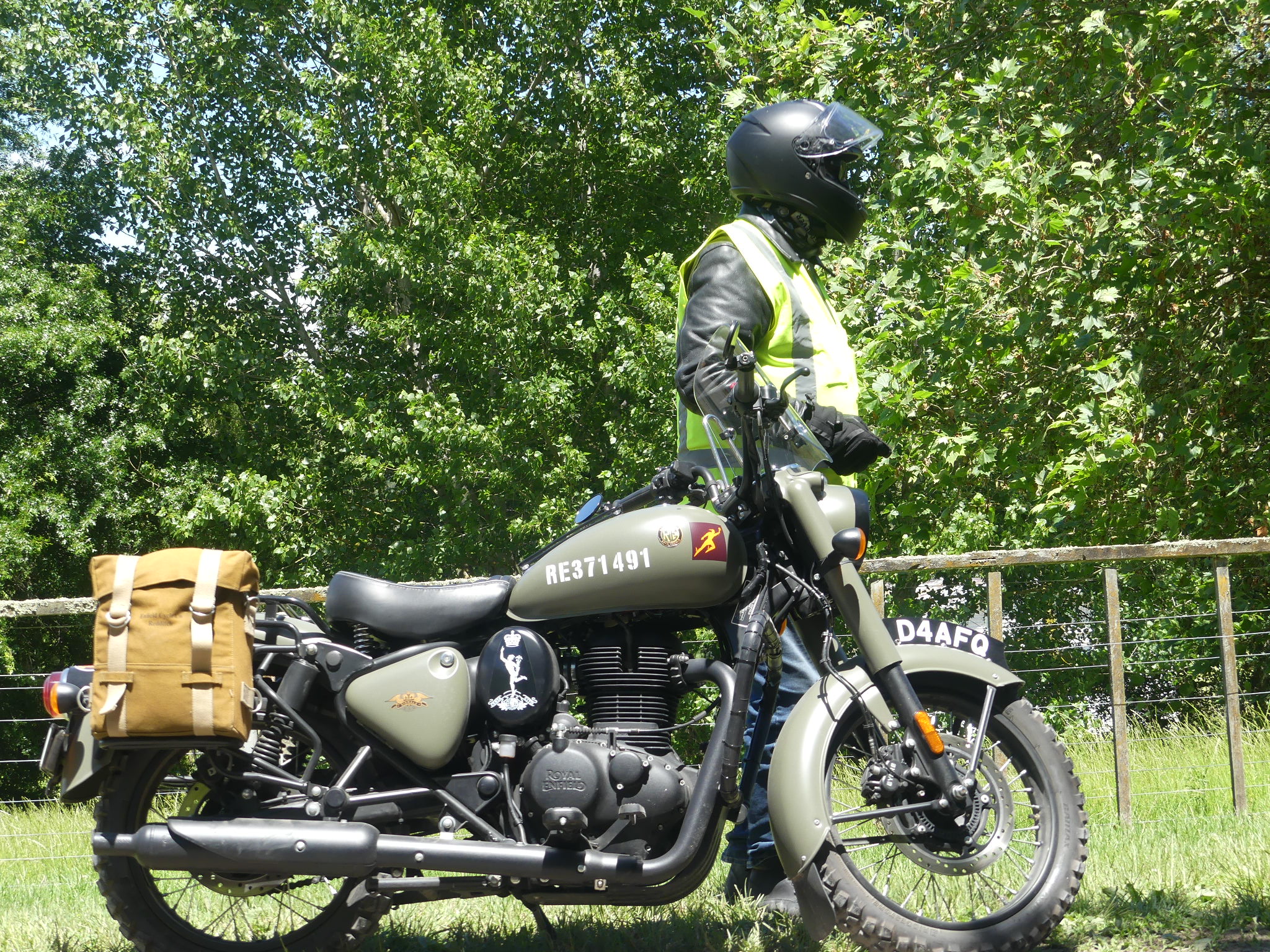 Taihape Royal Enfield Day - Dec 6th 2025 @ 'River Valley Lodge'