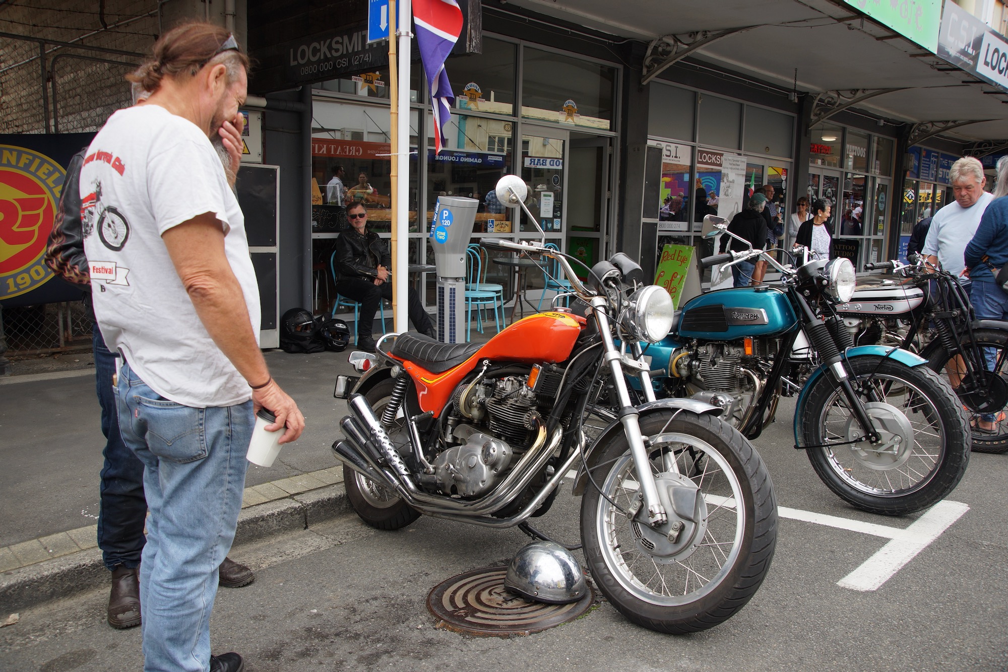 Vintage Weekend Motorcycle Display Pics by Simon