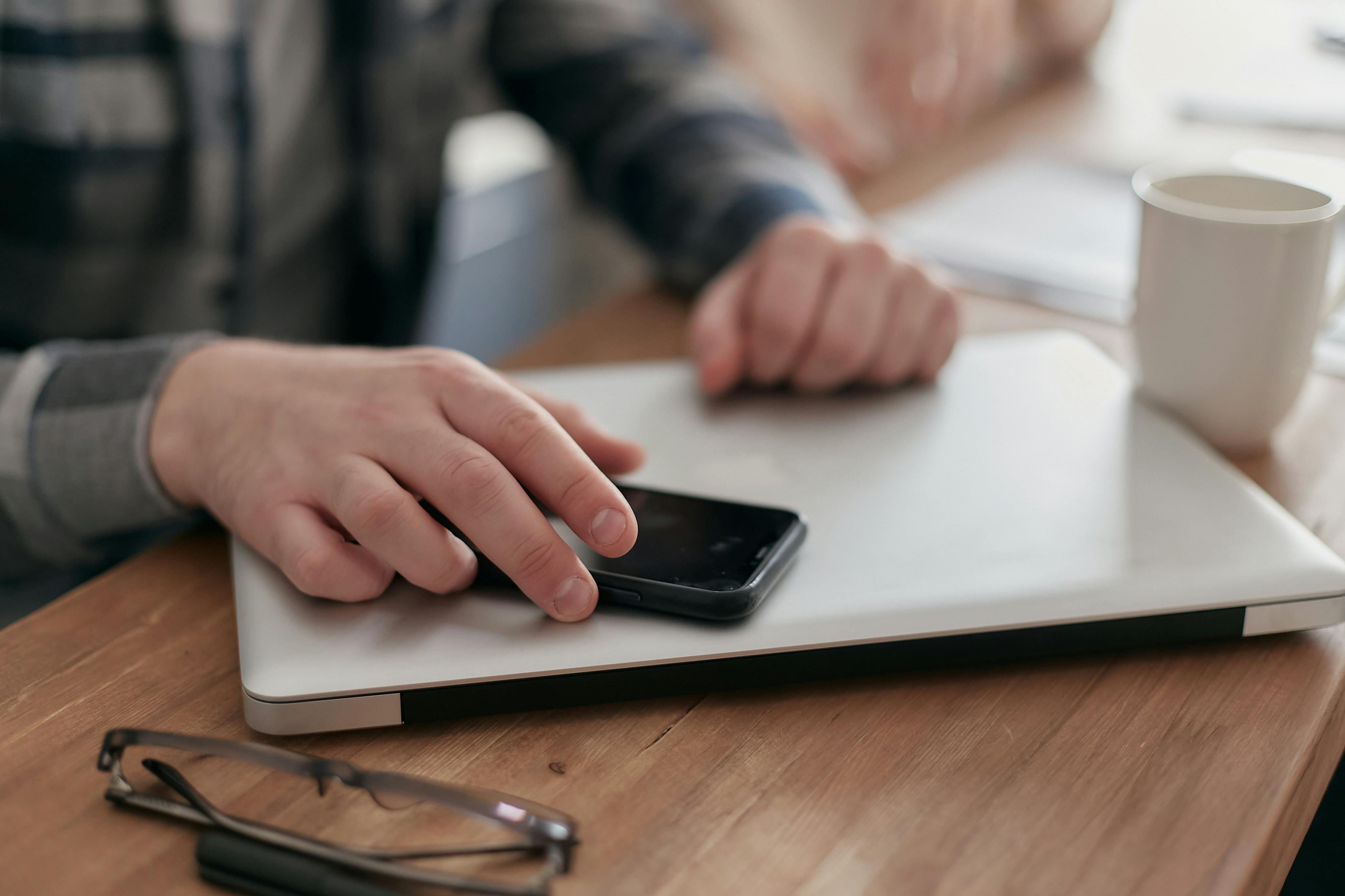 Compare phone vs online references for modern hiring. Learn why digital tools provide better data than traditional calls in today's recruitment. 