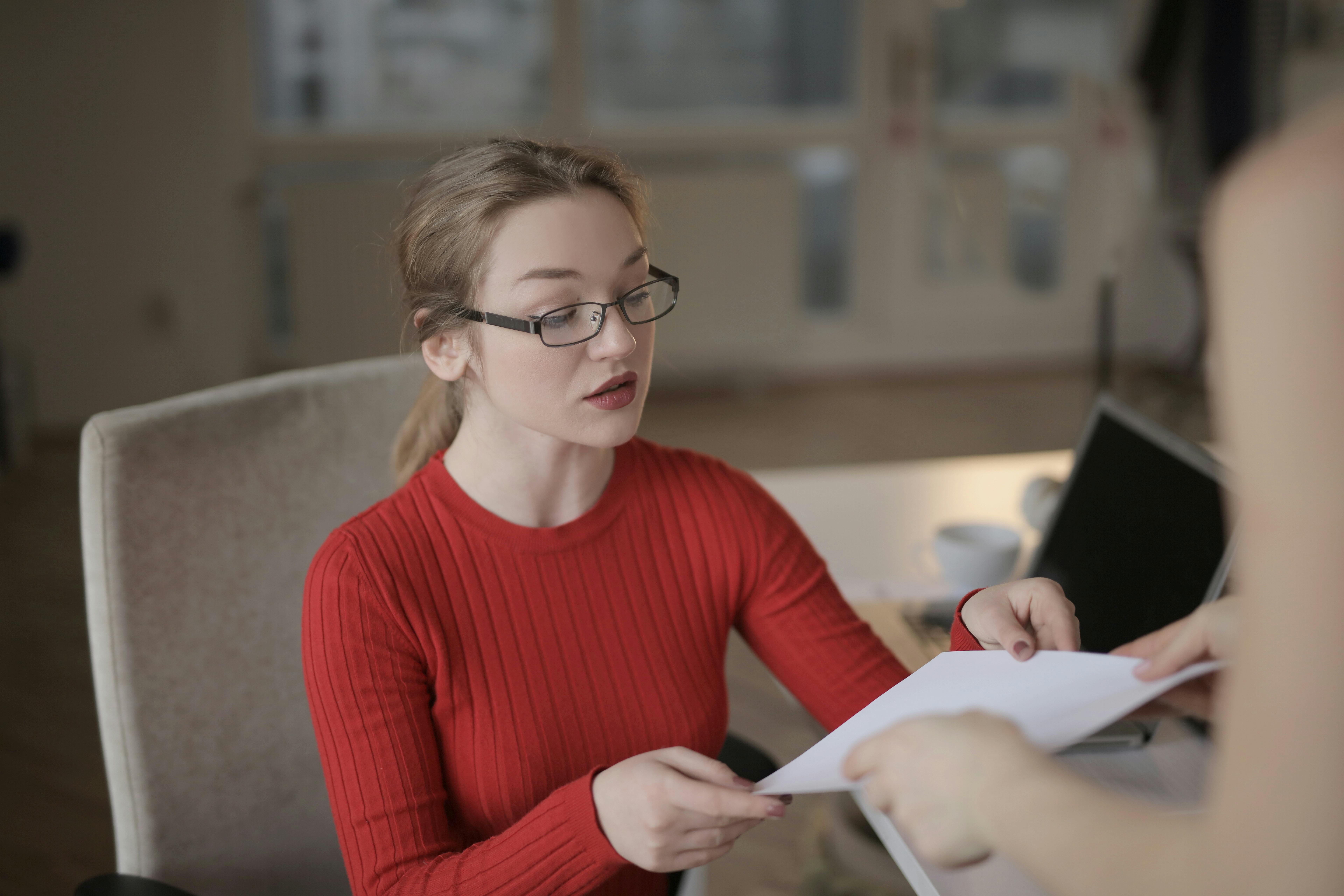 A high candidate drop-off rate costs you talent. Learn how manual processes hurt hiring and find clear fixes. Read now to improve your strategy. 