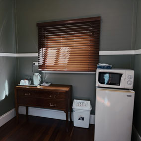 historic en suite livingroom