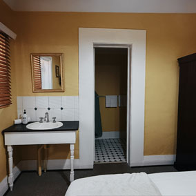 whistler cottage shower room at karribank accommodation