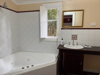 family cottages rest room
