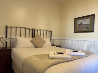 family cottages rest room