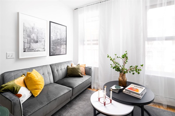 Spacious 3BR Retreat Near Times Square
