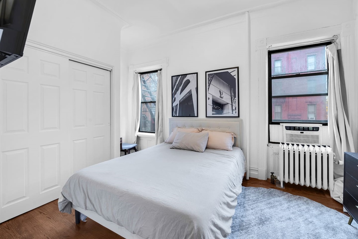 Bright bathroom with tub-shower combo and subway tile — hotel-quality essentials ready when you arrive.