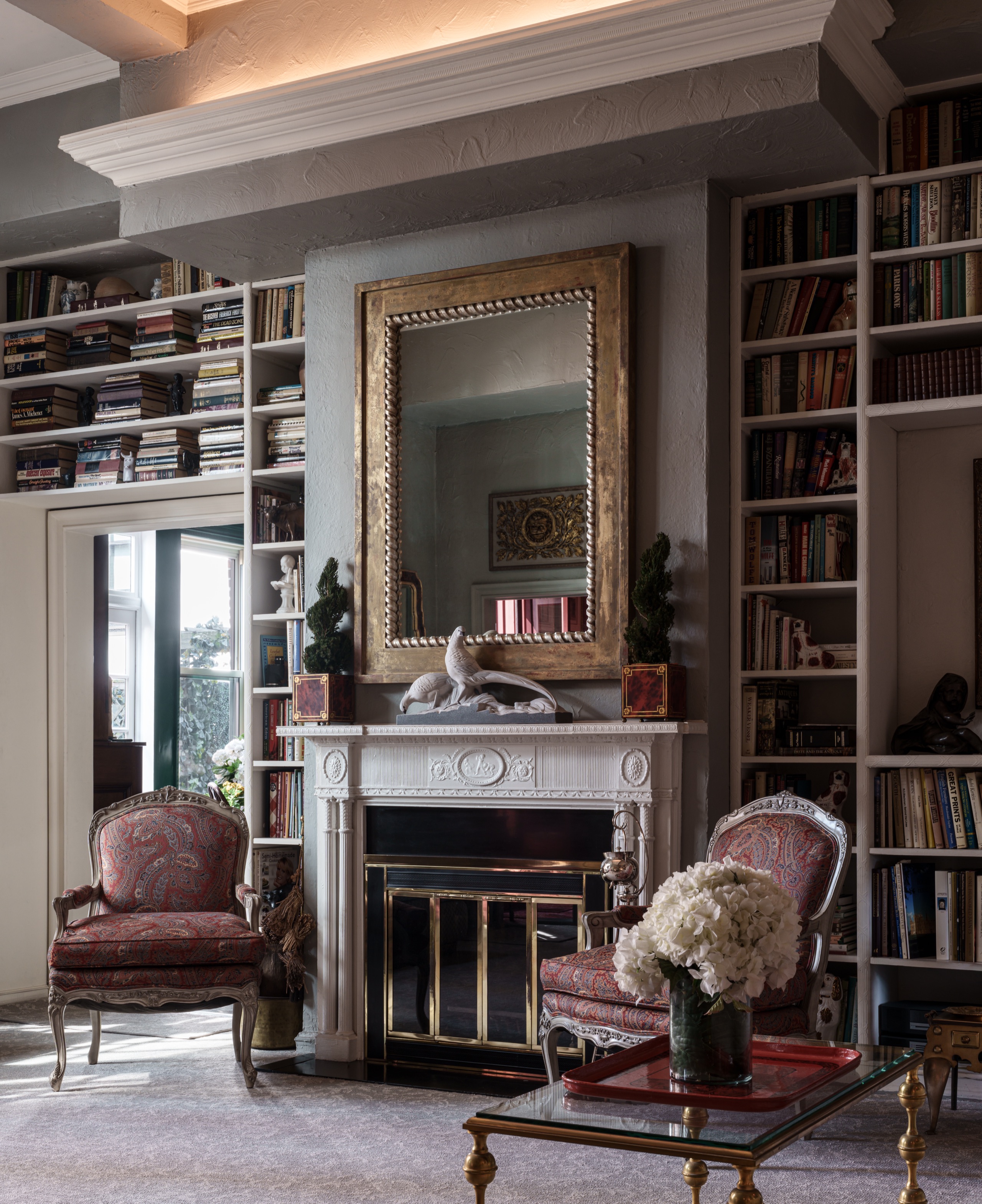 Sutton Place — frame 1