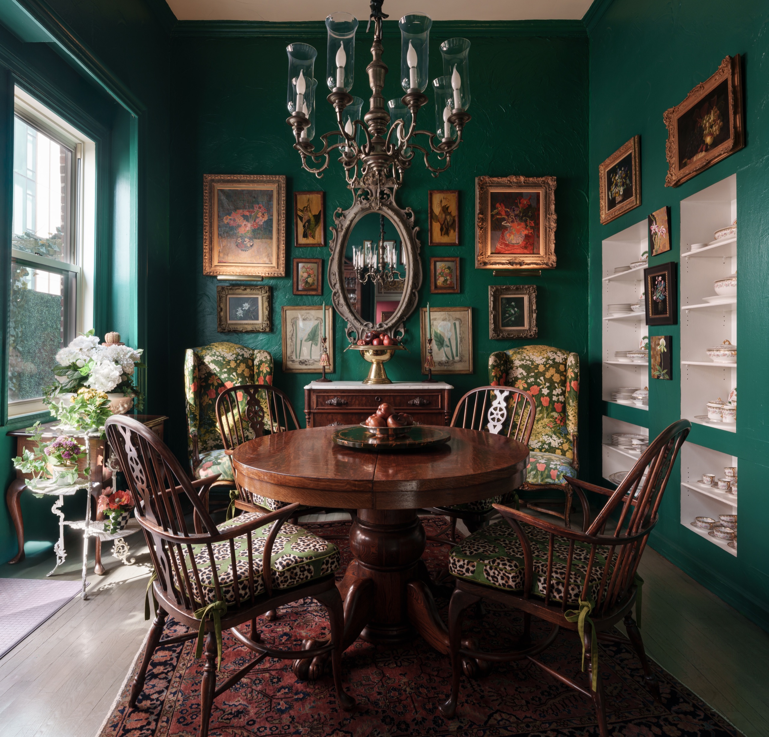 Sutton Place — frame 3