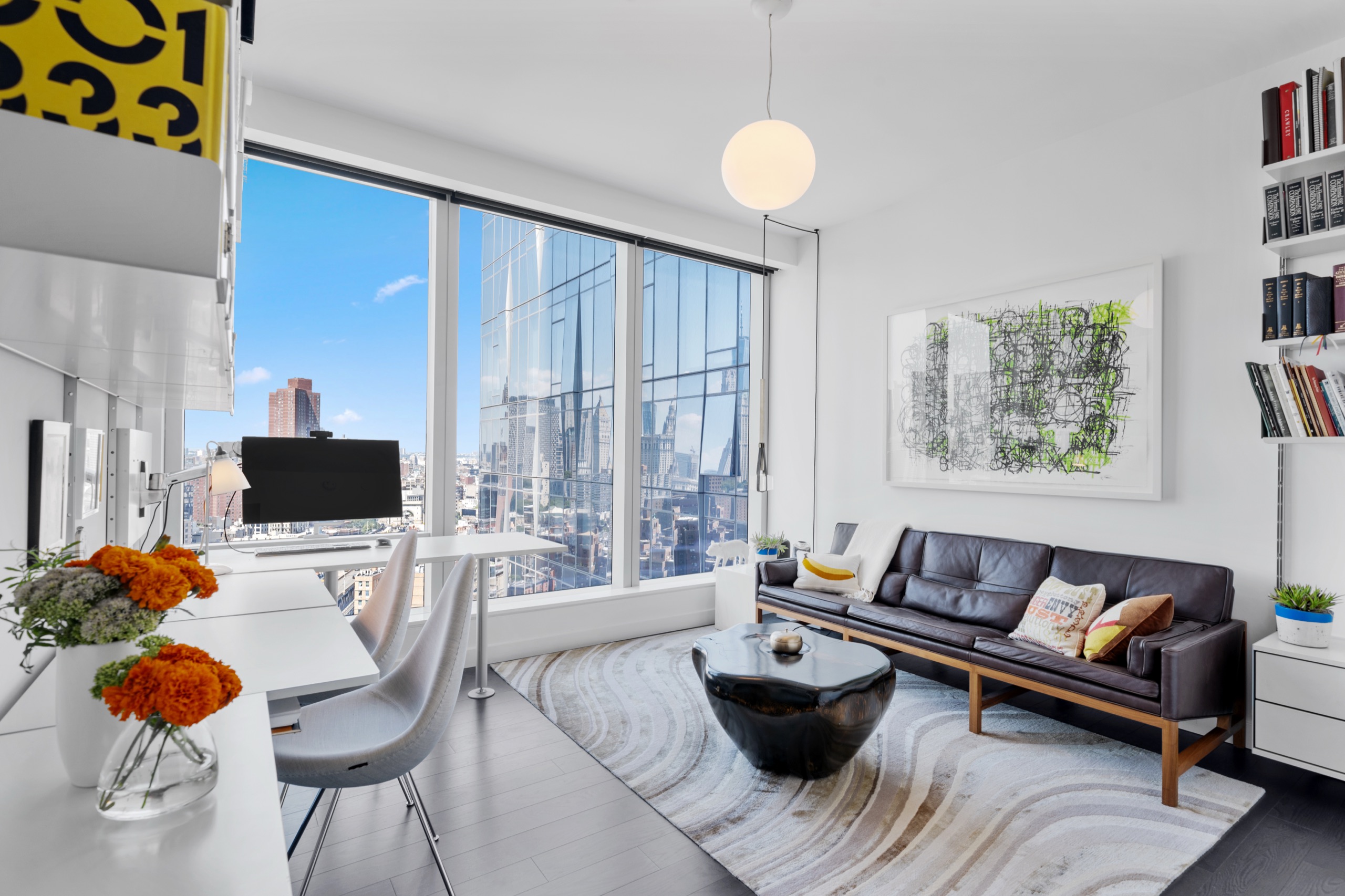 One Manhattan Square — frame 4