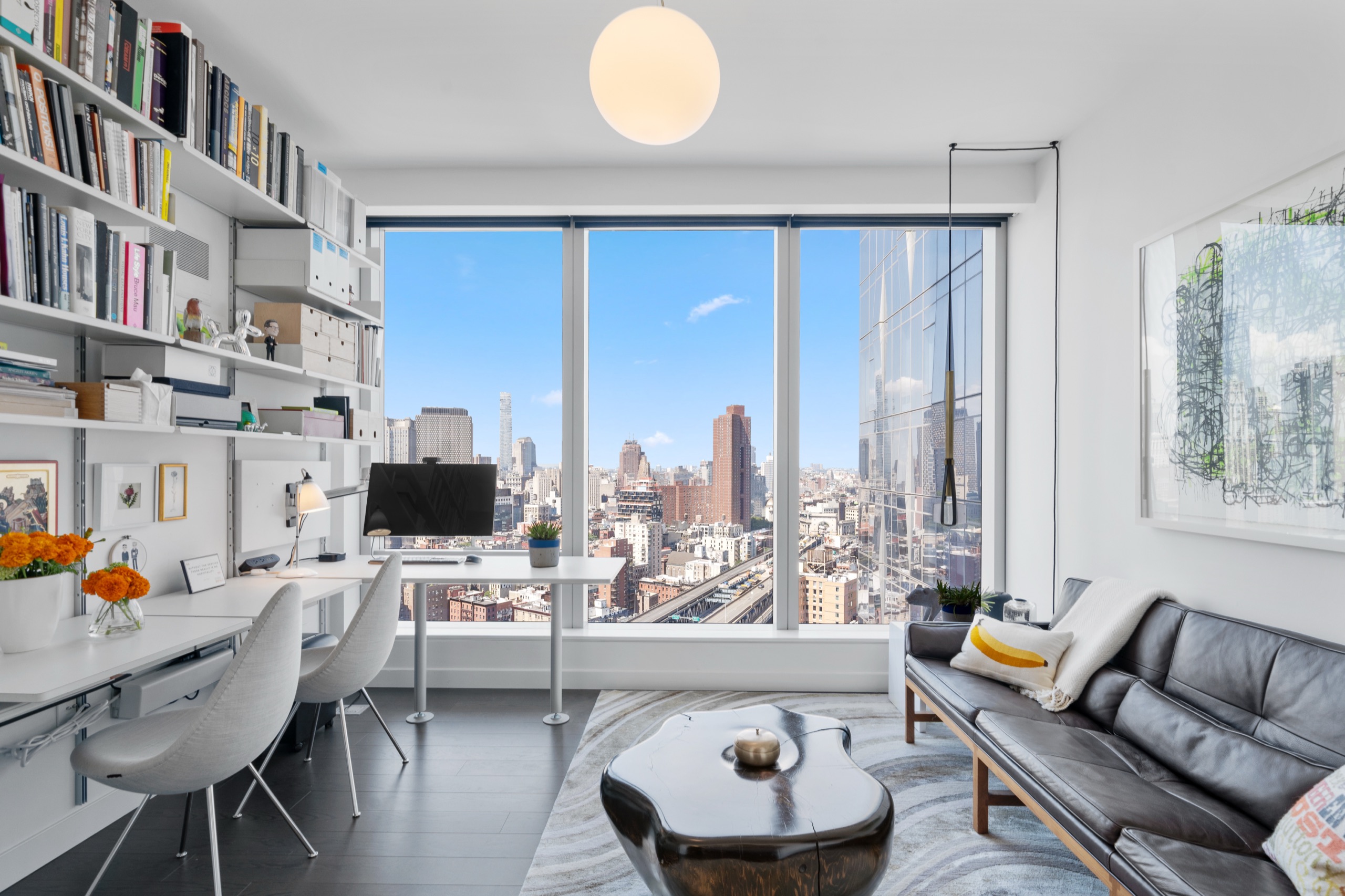 One Manhattan Square — frame 5