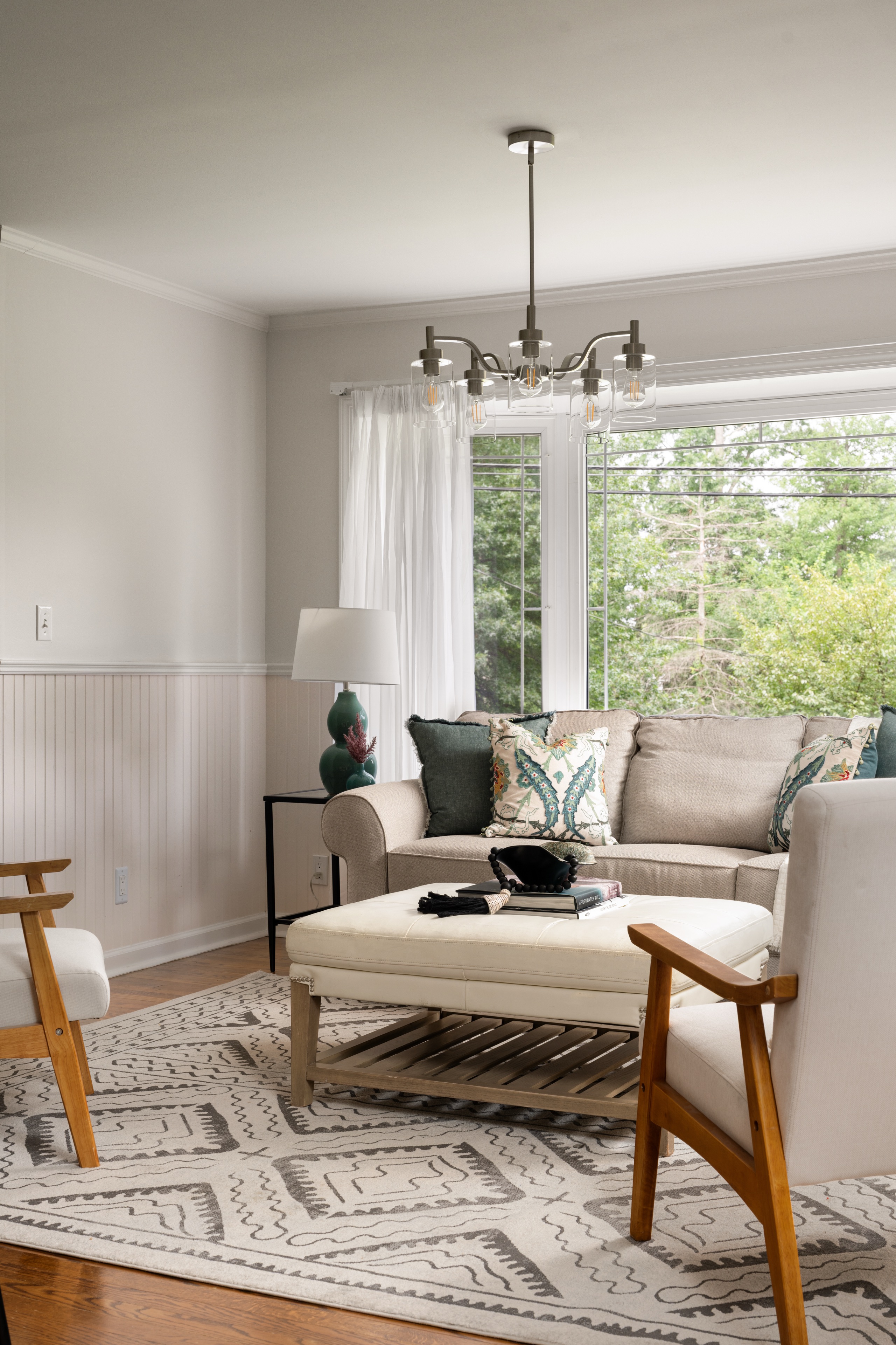 Livingston Residence — frame 5