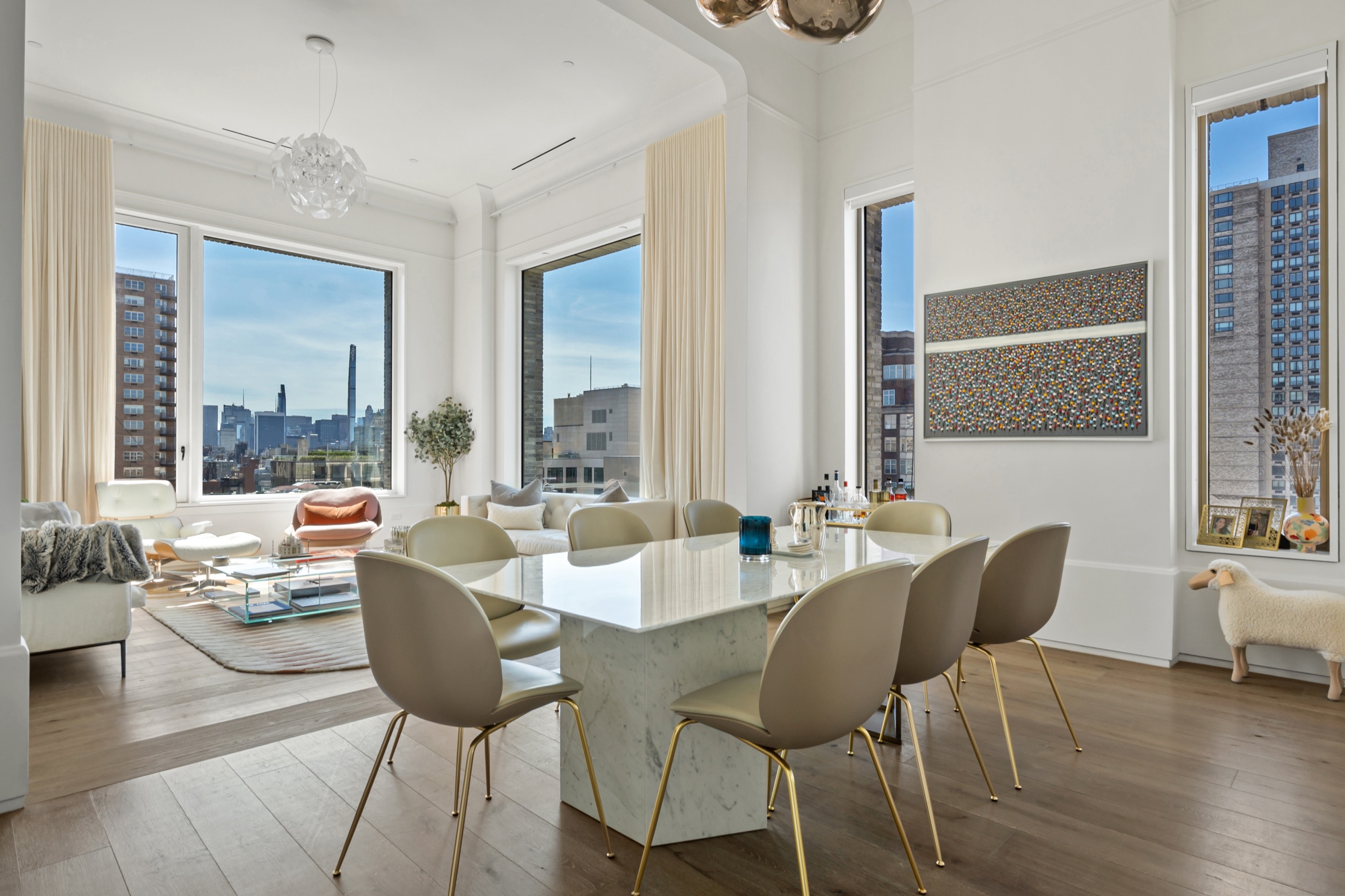 Upper East Side Residence — frame 7