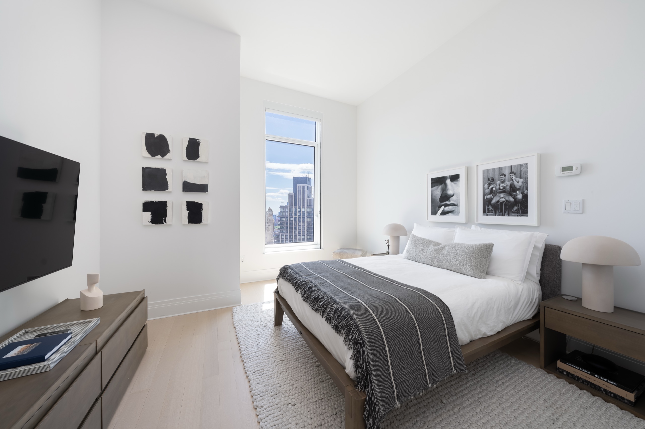 Four Seasons Private Residences — frame 13
